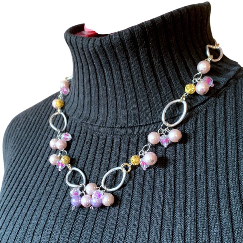 💎 CREATION - Short necklace - Violet pearls- gold details